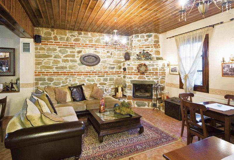 Villa Kastanodasos Emporio  Buitenkant foto