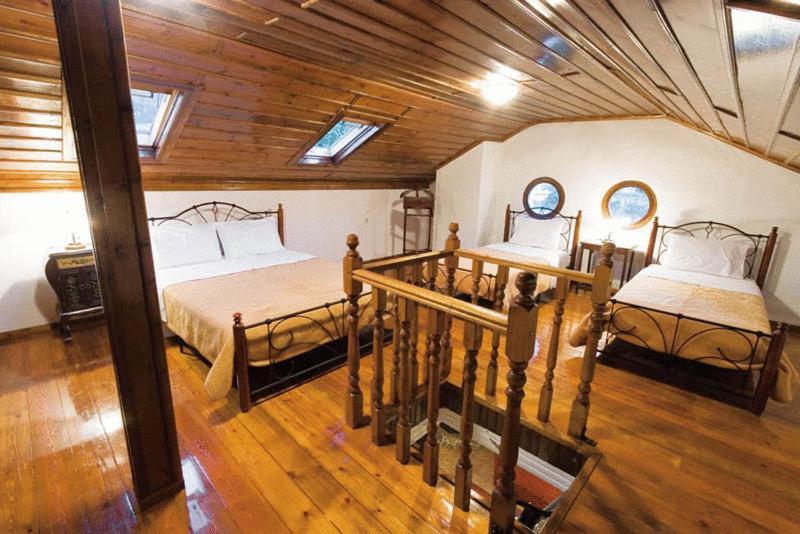 Villa Kastanodasos Emporio  Kamer foto